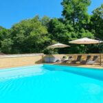 Piscine partagée chauffée